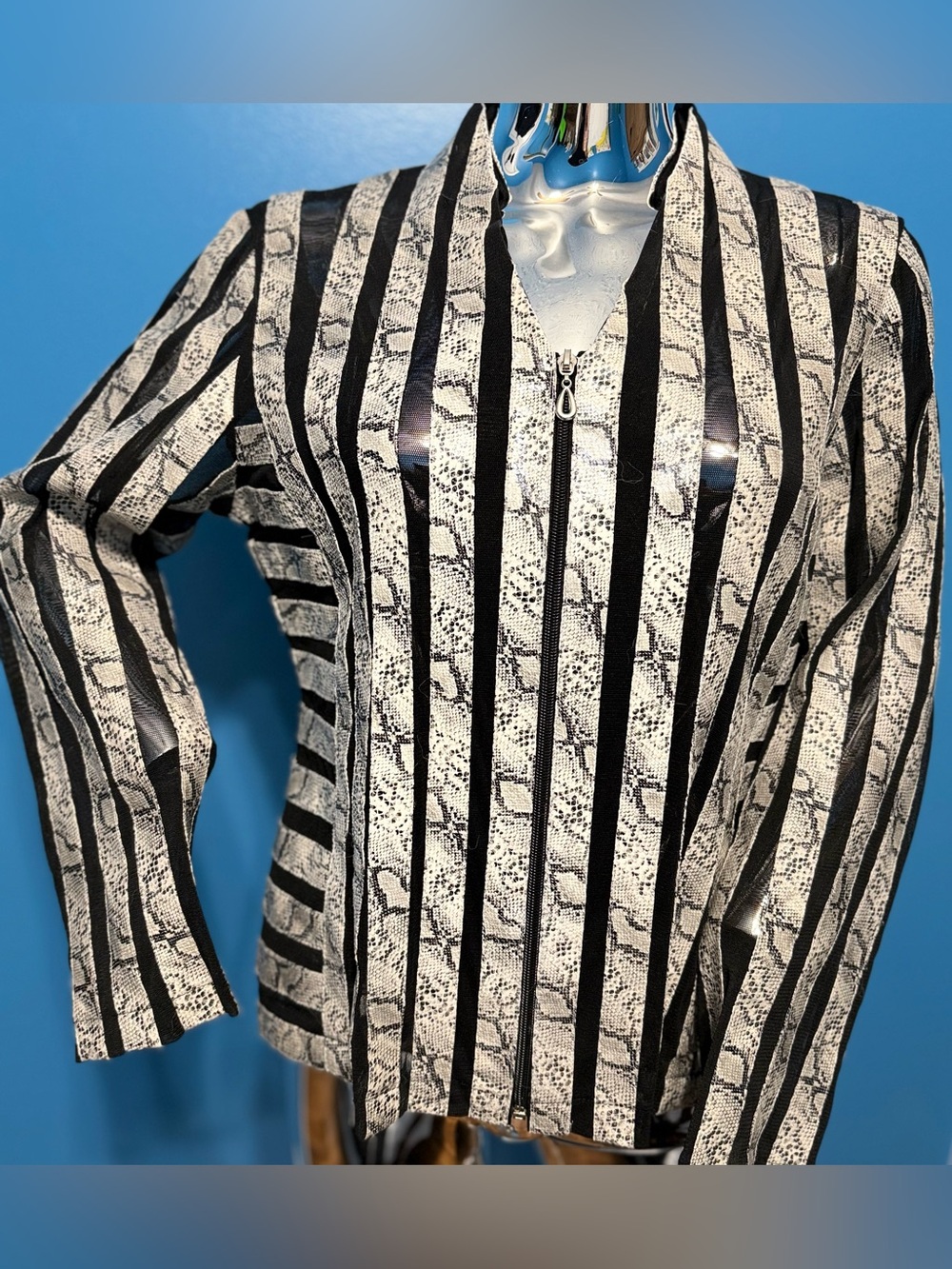 Striped Snake-Print Zip Front Women's Top Black & White M